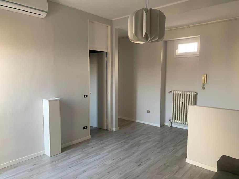 Milano Besana Rent House Apartment Exterior photo